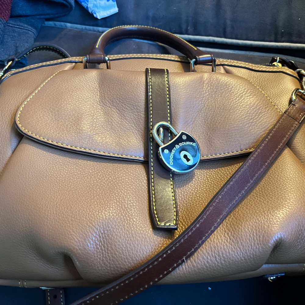 Dooney & Bourke Satchel W/Crossbody~Shoulder Strap Padlock Samba